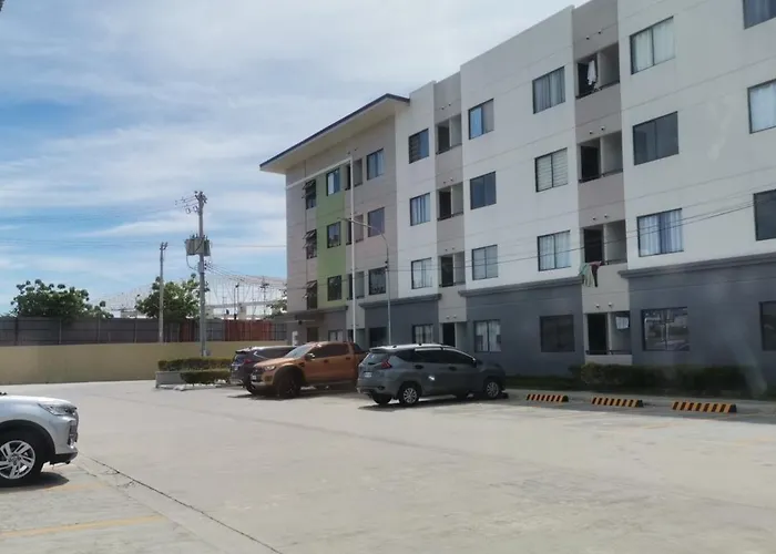 Haus Of Emerald - Plumera By Kevin Apartment Lapu-Lapu City